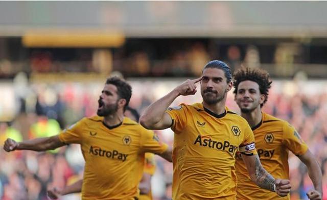 关于狼队求胜心切，主场优势不容忽视的信息