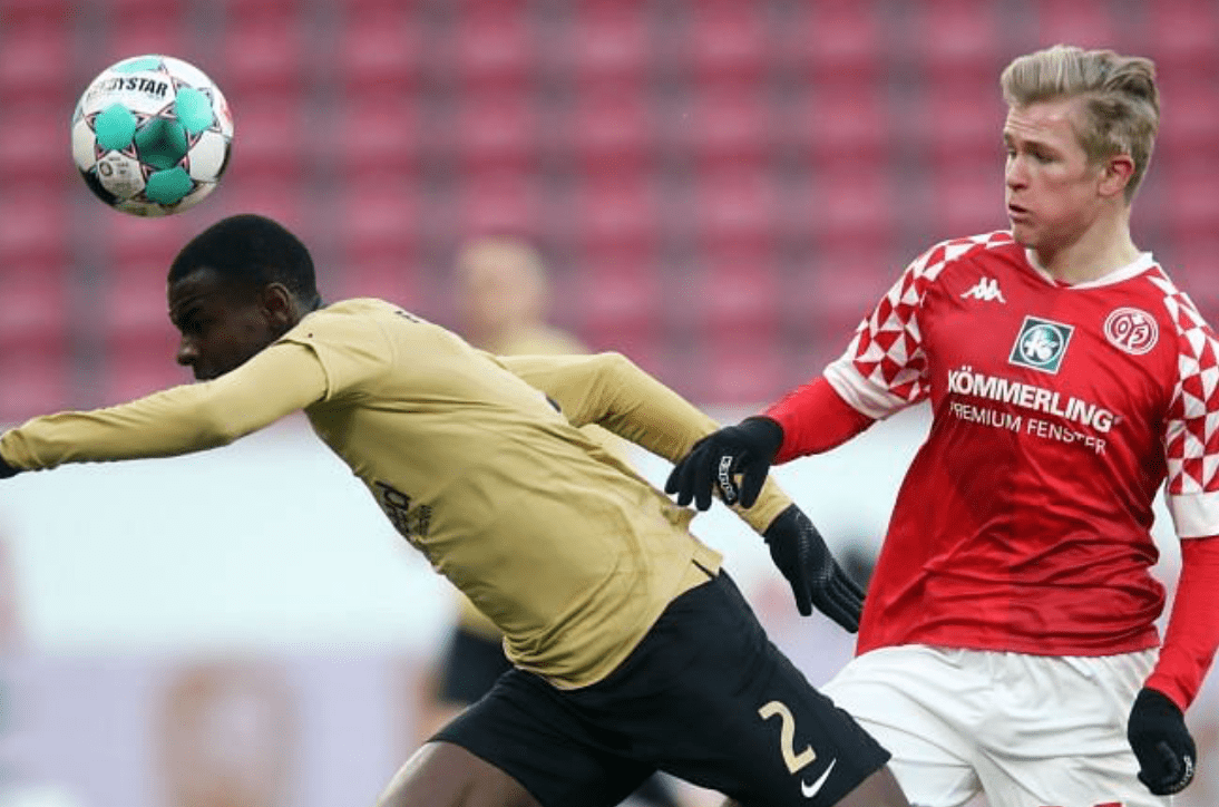 苹果手机-法兰克福遭遇连败，降级危机日益加剧的简单介绍