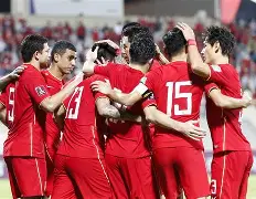 APP官方下载-背负压力，球队战平强敌，一分成功卫冕CBA联赛第一梯队(全场篮球挡拆战术gif)