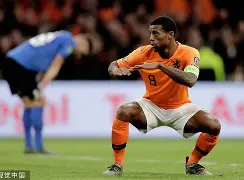 C7娱乐中国-巴萨主力中场受伤，或将缺席下场比赛的简单介绍